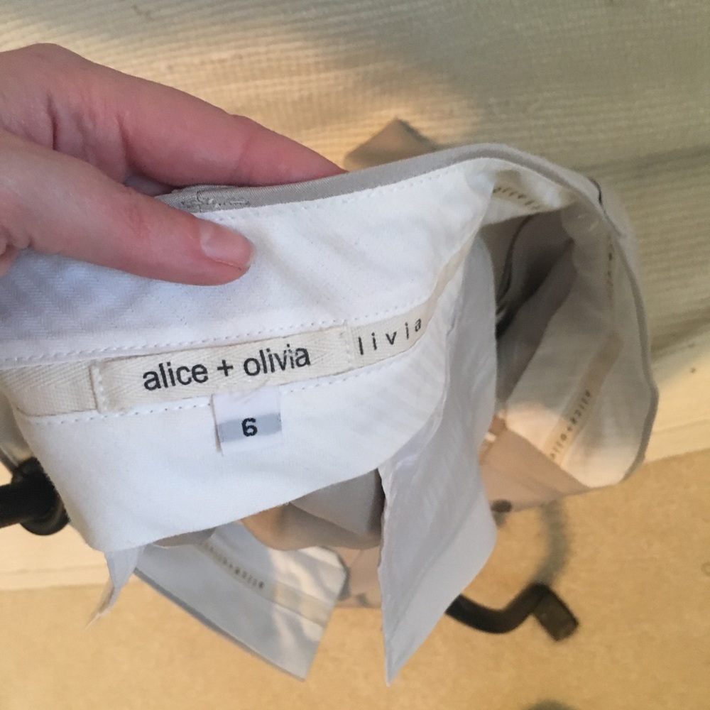SOLD NWOT Alice & Olivia Silk Slacks - Picture 5 of 8